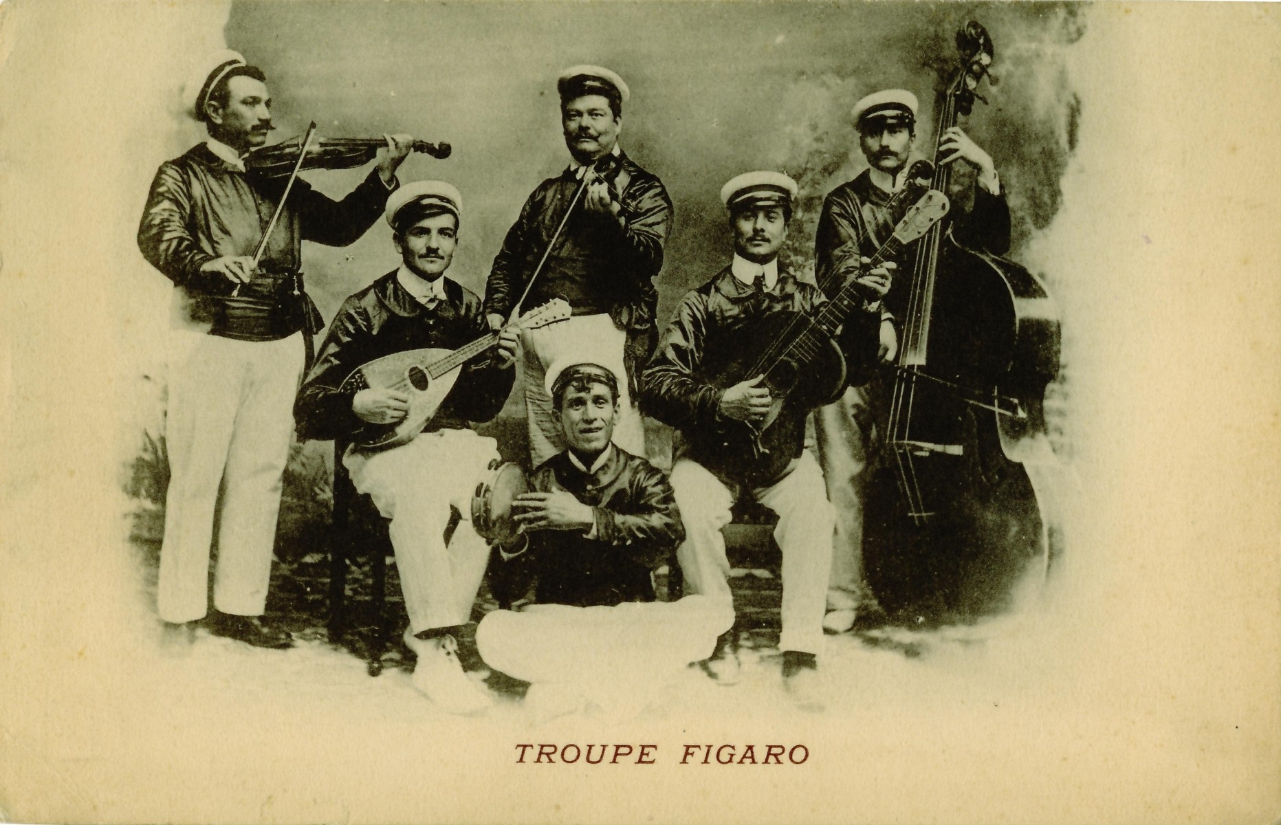 Troupe Figaro, Mandoline, Gitarre, Streicher, Bass
