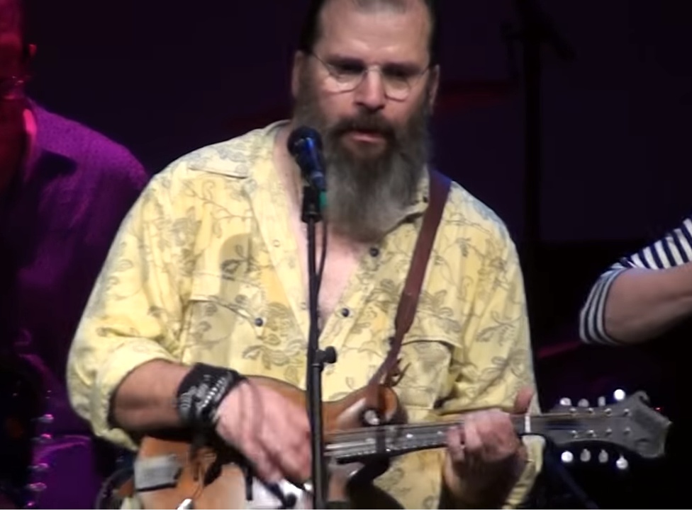 Steve Earle mit Mandoline - Aus dem Video 