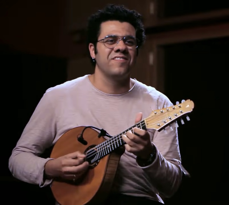 Hamilton de Holanda Hamilton de Holanda Bandolim Choro Jazz Mandoline