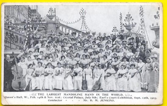 The World Largest Mandolin Band - London 1903 - Alte Postkarte Emory Lester Mandoline Instrument des Jahres Mandolinenspieler des Tages
