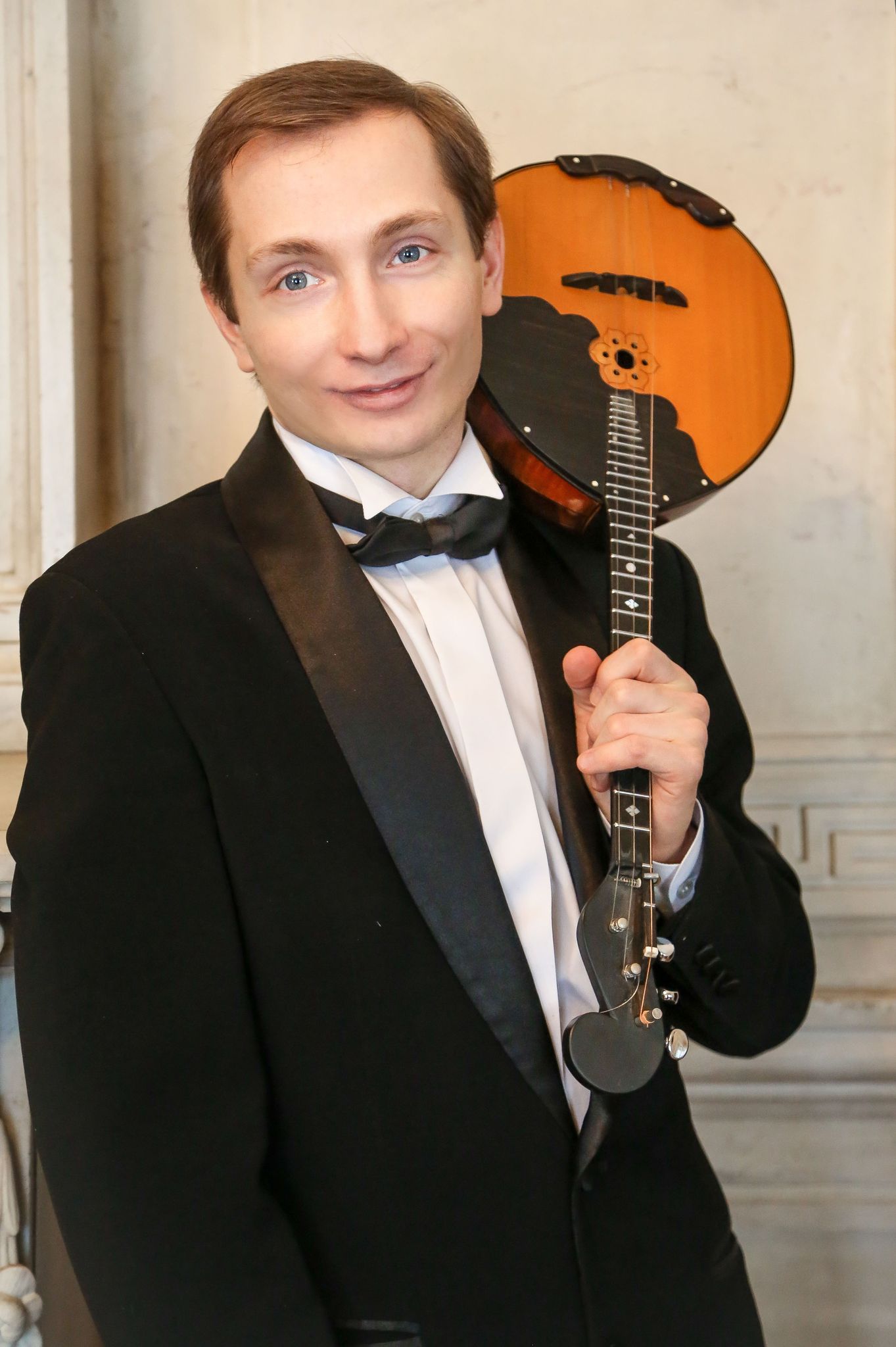 Peter Omelchenko Mandoline Instrument des Jahres Mandolinenspieler des Tages