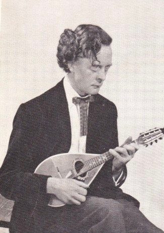 Hugo D'Alton Mandoline Instrument des Jahres Mandolinenspieler des Tages