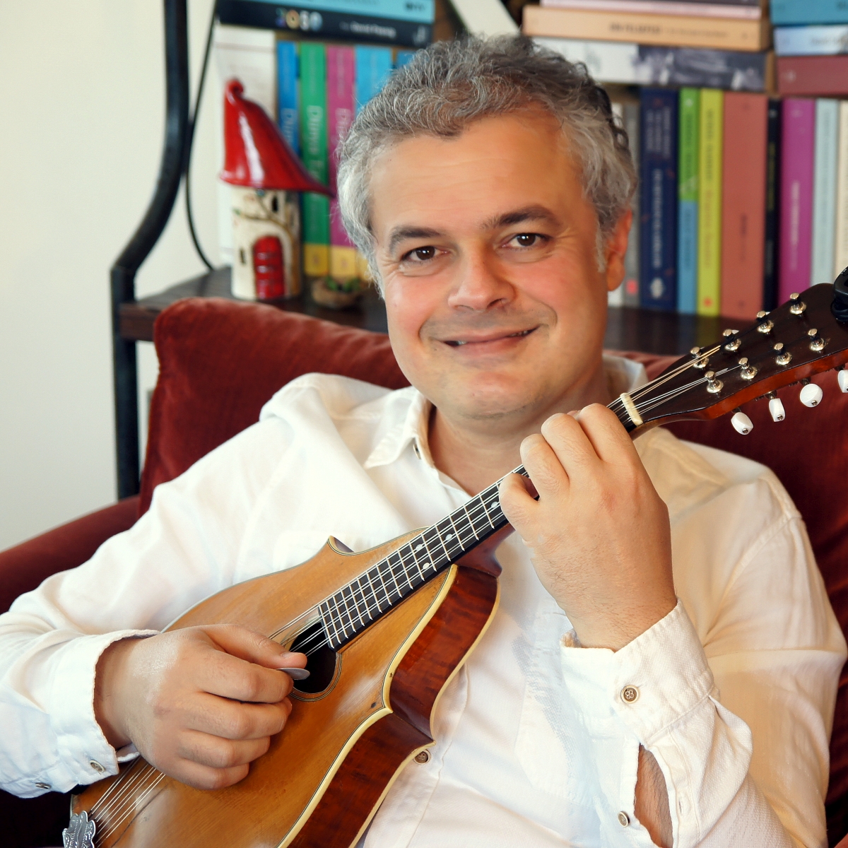 Bulent Yazici Mandoline Instrument des Jahres Mandolinenspieler des Tages