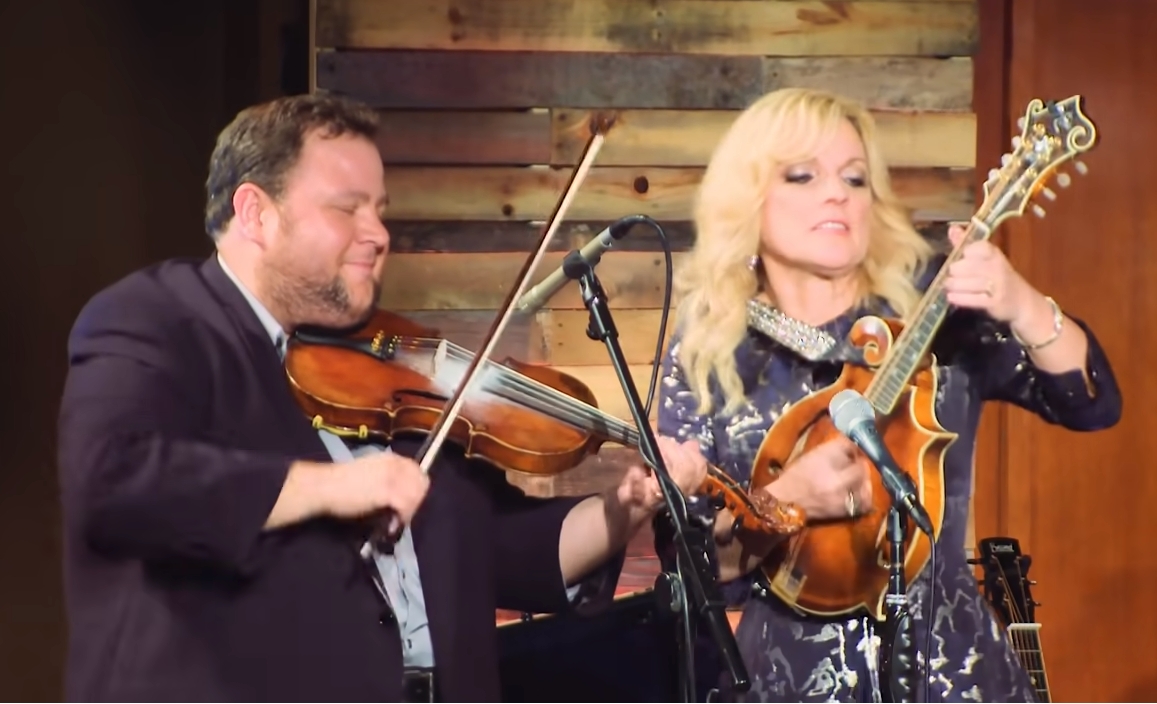 Rhonda Vincent Mandoline Instrument des Jahres Mandolinenspieler des Tages