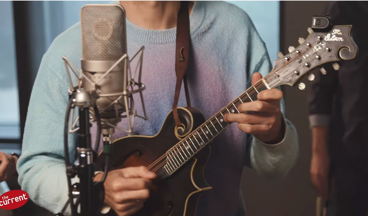 Chris Thile Mandoline Instrument des Jahres Mandolinenspieler des Tages