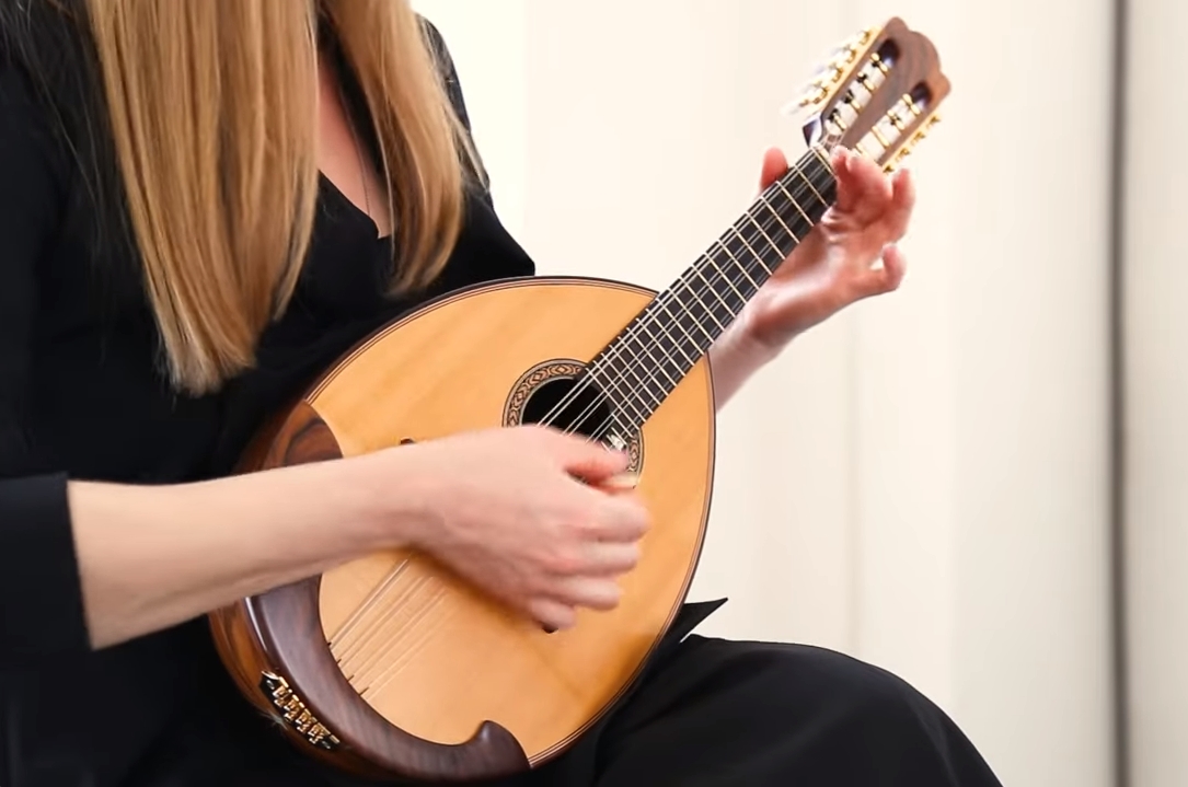 Katy Ekaterina Solovey Mandoline Instrument des Jahres Mandolinenspieler des Tages