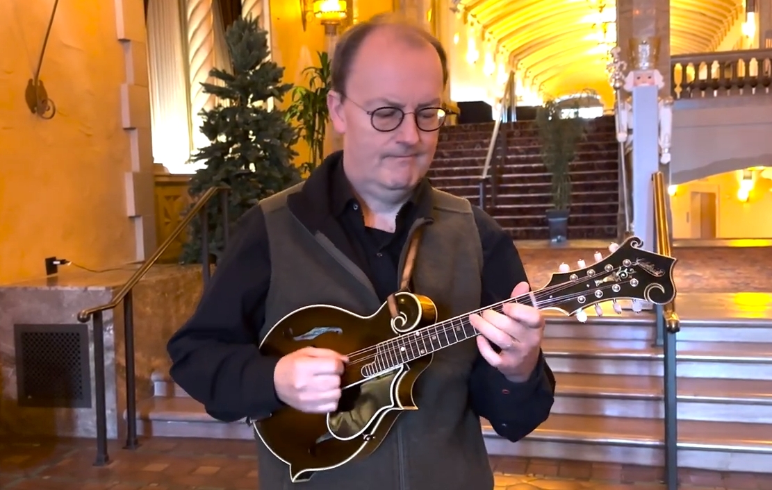 Jeff Midkiff  Mandoline Instrument des Jahres Mandolinenspieler des Tages