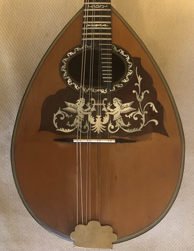 Aris Dimitriadis Instrument des Jahres Mandolinenspieler des Tages