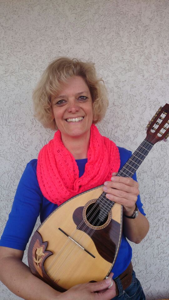 Fam. Beuren - Mandolinenspielerin des Jahres Mandolinenspieler des Tages