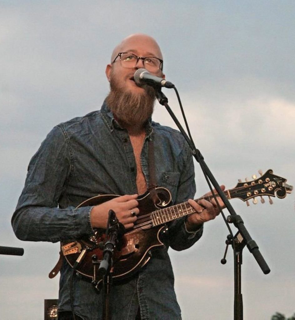 Joon Laukamp Mandolinenspielerin des Jahres Mandolinenspieler des Tages